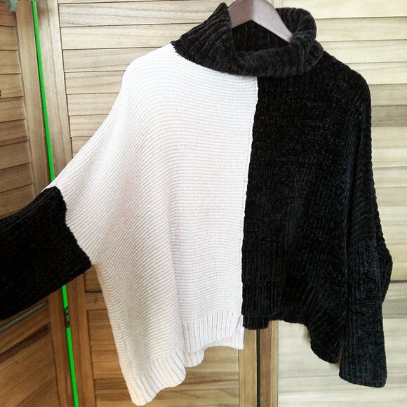 Romeo & Juliet Couture Chenille Knit Colorblock Turtleneck Boxy Sweater Size L - Picture 2 of 13